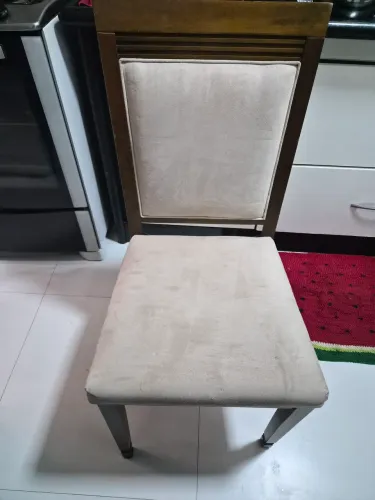 Vendo 6 cadeiras desse modelo
