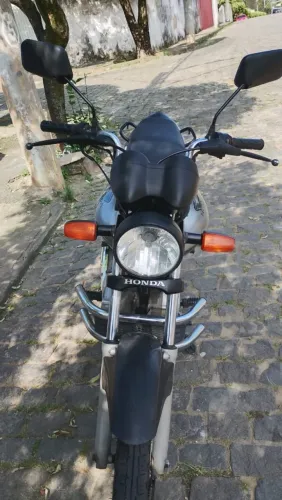Vende-se motocicleta CG Honda
