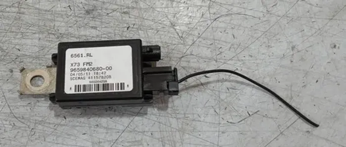 Módulo Amplificador Antena C5 2008 - 2012 / *0 Preto