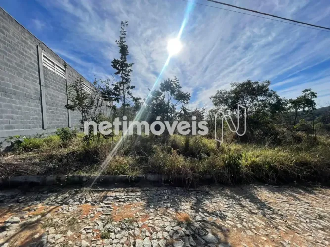 Lote á venda no bairro Fazenda Velha, Florestal/MG