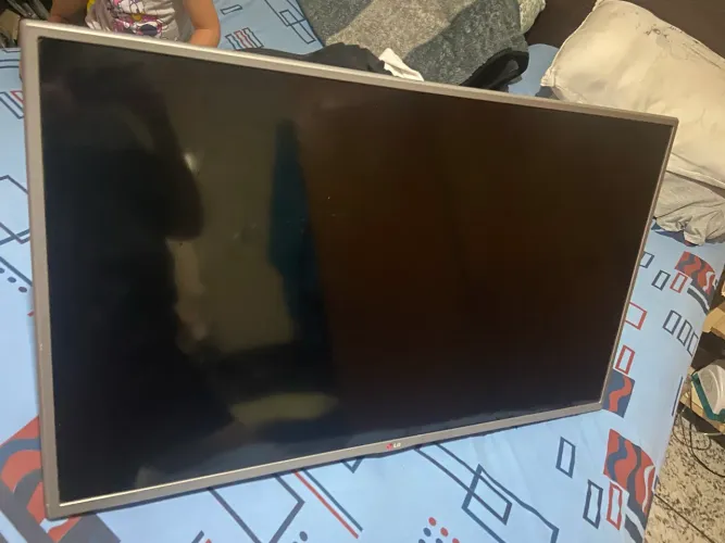 Vendo tv 39 polegadas LG