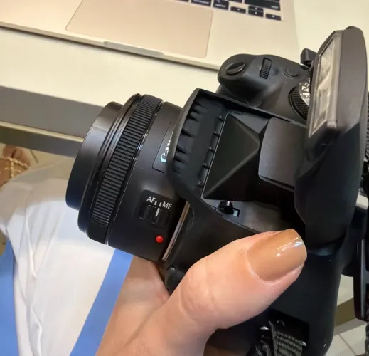 Canon EF 50mm f/1.8 STM