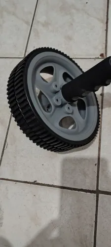 Roda abdominal para exercícios funcionais