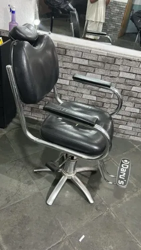 Cadeira Hidráulica de Barbeiro