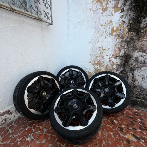 Jogo de roda completo R17x7 4x100 4x108 pneu r17 205 40