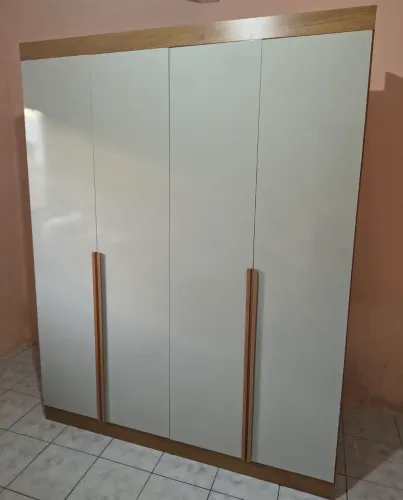 Guarda Roupa Alto 4 Portas MDF NOVO