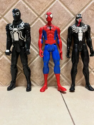 bonecos marvel 1