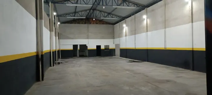 Barracão 300 M2 - R$ 3.500,00