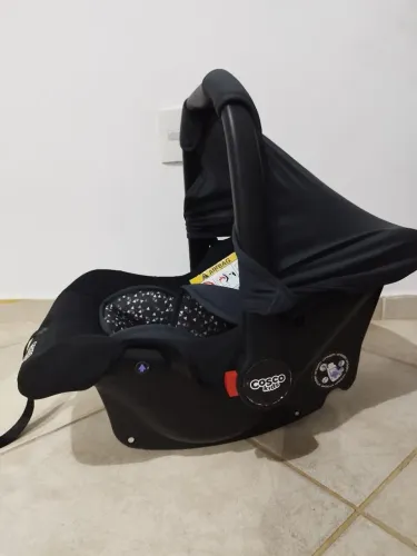 Bebê conforto Cosco usado