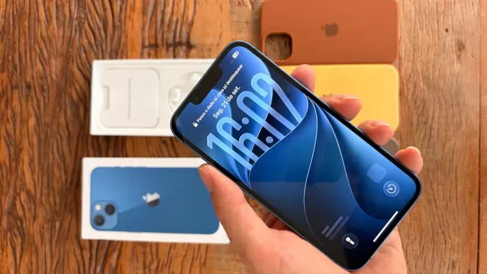iPhone 13 128GB azul