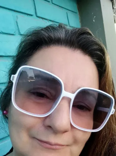 Cuidadora de Idosos e Crianças e adolescentes Especiais