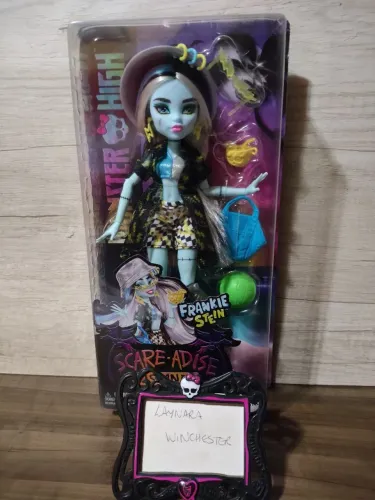 Monster High Frankie Scare-adise Island