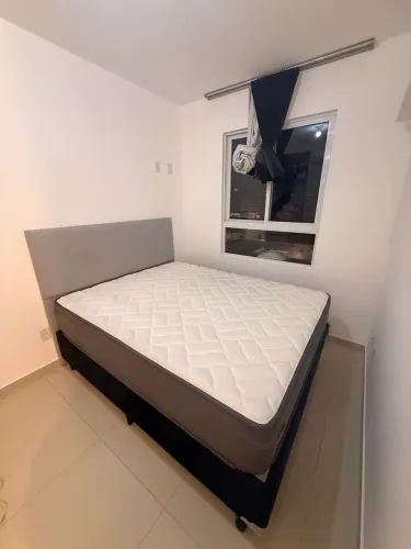 CAMA BOX QUEEN SIZE USADA EM BOM ESTADO