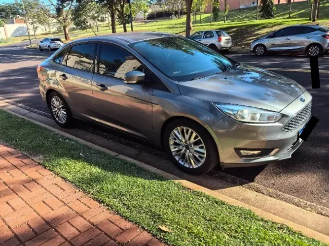 Ford Focus Fastback Se/se Plus 2.0 Flex Aut. 2018