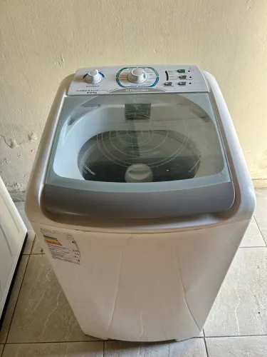 Máquina de lavar Electrolux 8kg