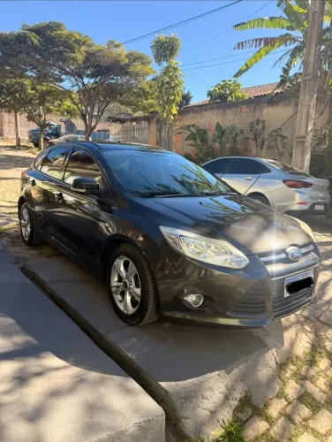 Ford Focus 1.6 S/se/se Plus Flex 8v/16v 5P 2014
