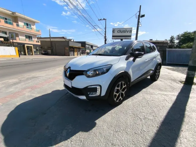 Renault Captur Intense 2.0 16V Flex 5P Aut. 2017