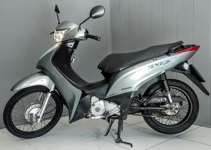 Biz 125 es 2012