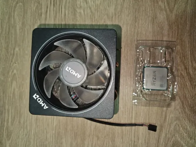 AMD Ryzen 7 2700X + Cooler | 8C/16T | AM4