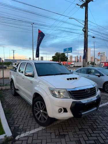 Toyota Hilux CD SRV D4-d 4X4 3.0 TDI Diesel AUT 2015