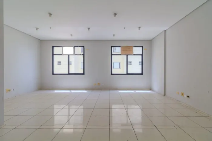 Sala comercial na Largo Padre Péricles, 145 - SALA 123 33 m²