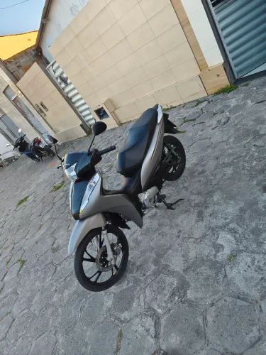 Moto blz 2023 2023 único dono