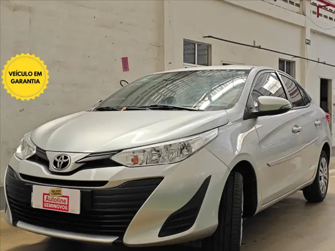 Toyota Yaris XL Live Sedan 1.5 Flex 16V 4P AUT 2022