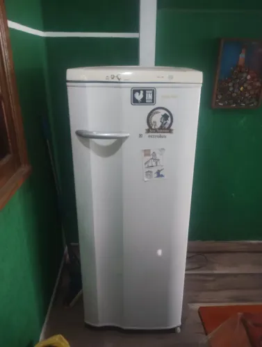 Refrigerador Eletrolux R 28 110v