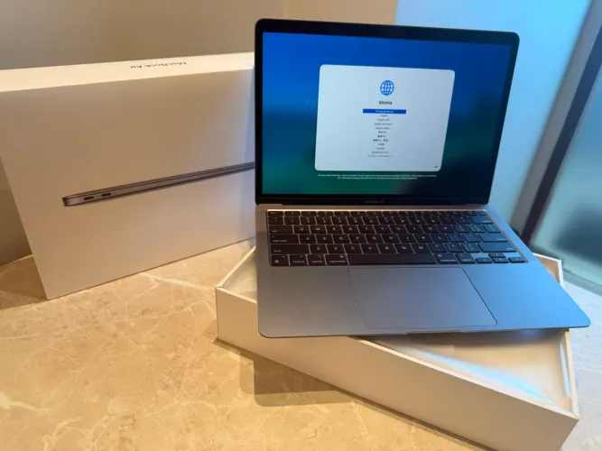 MacBook Air M1 256 SSD 8gb de ram - Novo / apenas deslacrado / garantia apple 2027
