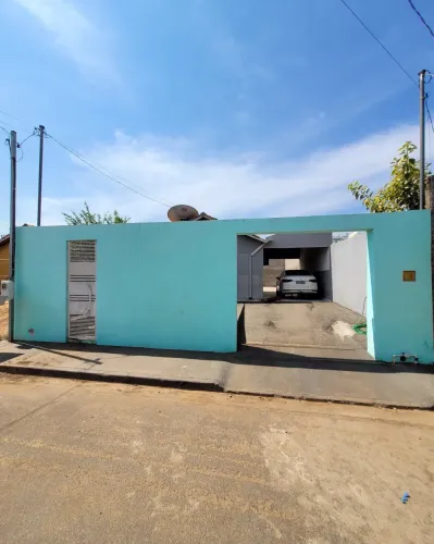 CASA NO BAIRRO NOVA CANAÃ - REGIÃO DO CPA - CUIABÁ/MT