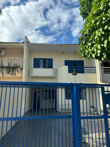 Sobrado 04 quartos, sendo 01 suite Vila Lucy