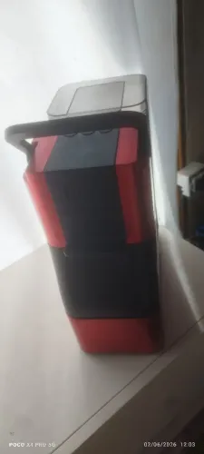 Cafeteira de cápsula Três corações 