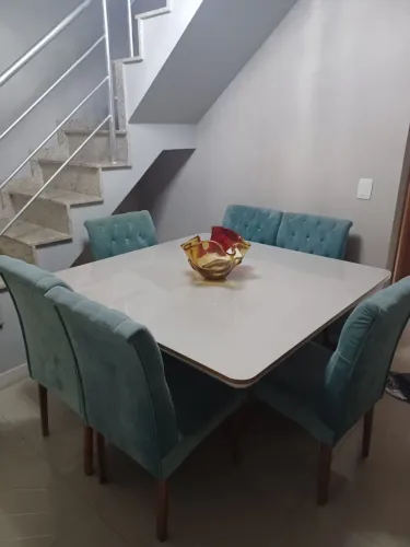 Mesa luxo retangular 6 lugares em Capitonê