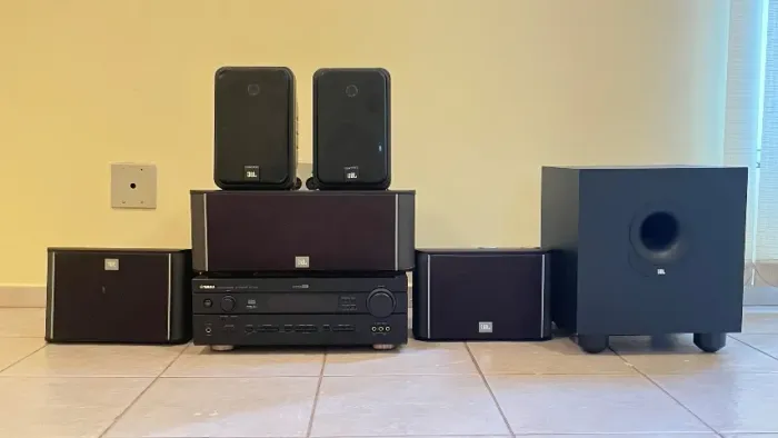 Home Theater - Yamaha RX V540