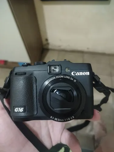 Câmera Canon G16
