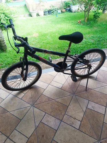 Bicicleta Aro 20 - Para Reforma ou Retirada de Peças