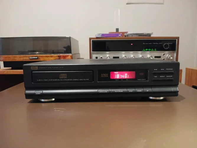 Cd player CCE Kenwood LX 12 funcionando perfeitamente 