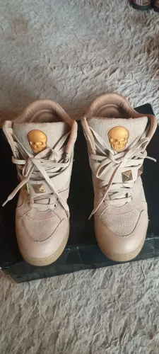Bota da Labela marfia número 36 super confortável 
