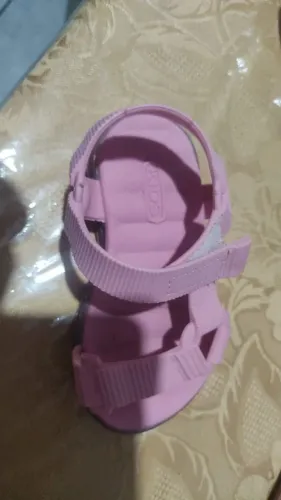 Sandália infantil rosa numeração 19