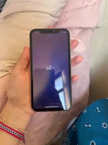 vende-se iPhone 11