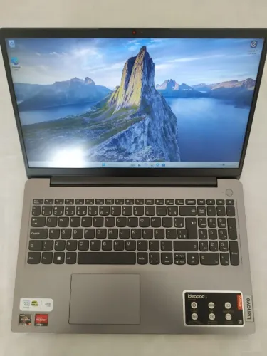 Notebook Lenovo IdeaPad 3 15alc6 em estado de novo!