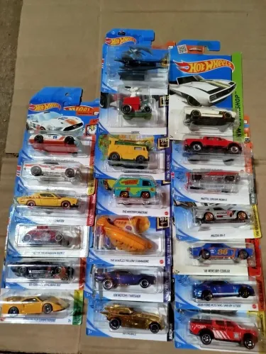 Lote miniaturas hot Wheels 