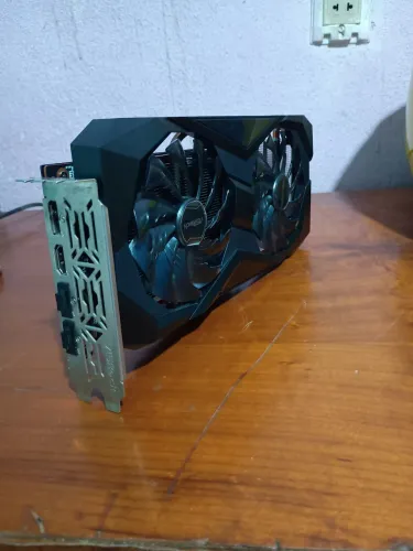RX 6600 Leia o anúncio