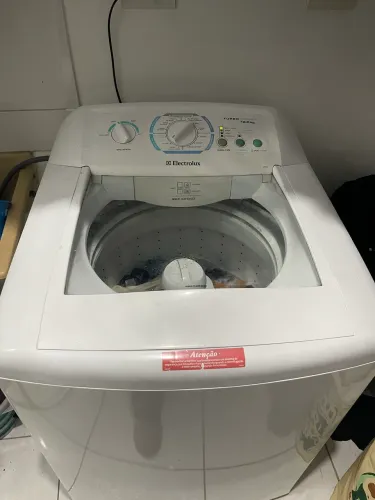 Máquina de lavar automática Electrolux Turbo Economia hasta 12kg - branco