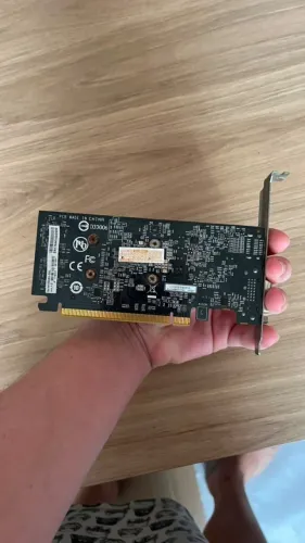 Placa de Vídeo Gigabyte GeForce GT 1030 2GB GDDR5 - Excelente Estado