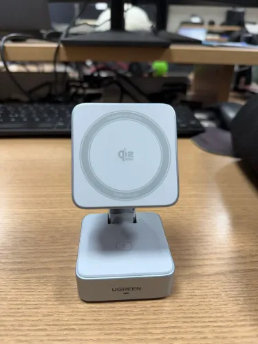 Carregador Sem Fio Magnético 2 em 1 UGREEN Qi2 25W 15W