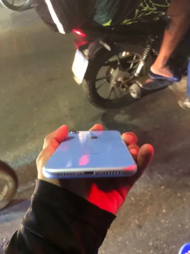 iPhone XR 64 Gb funciona tudo