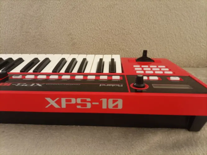 Teclado Roland xps10