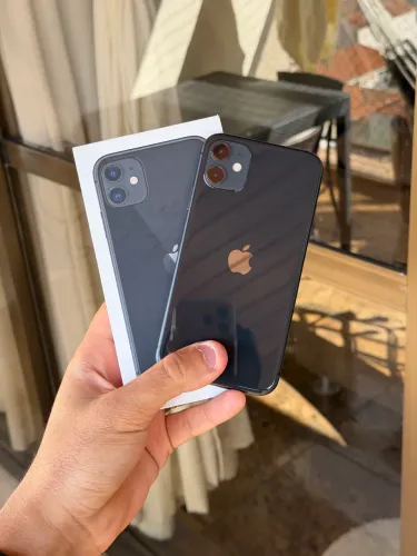 iPhone 11 - preto