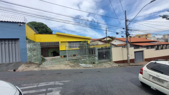 Casa Bairro Santa Efigenia